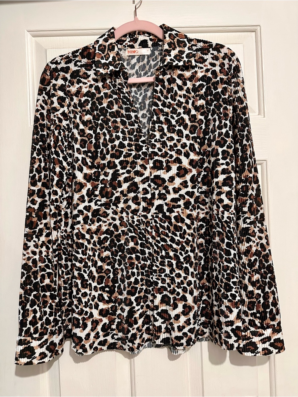 Intempo Leopard-Print Button-Down Shirt in Brown and Black